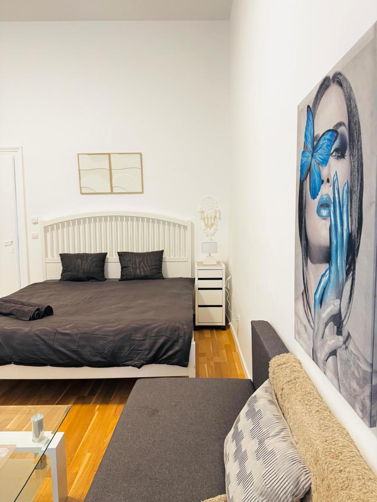 Comfortable Apt, 15 Minutes To Rathausplatz
